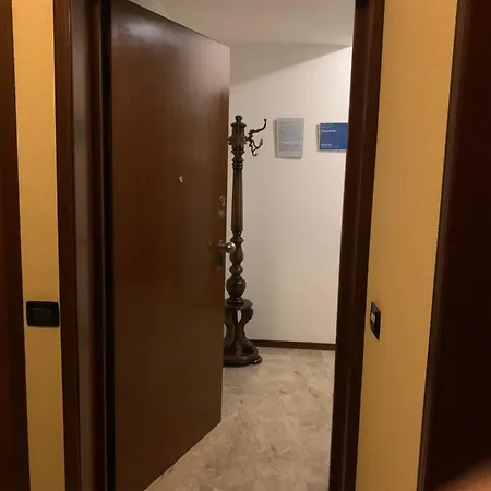 아파트 Per Brevi Periodi 